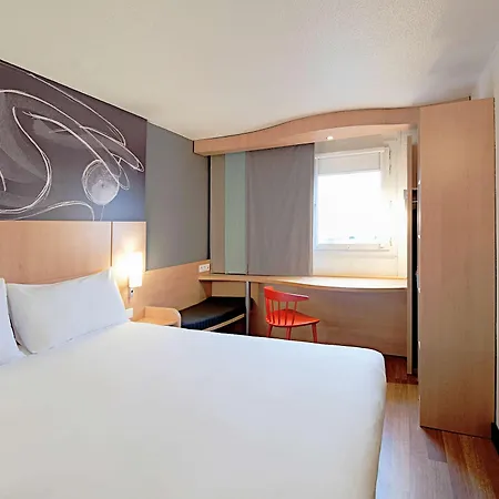 Ibis Ouest - A9 Hotel Nîmes