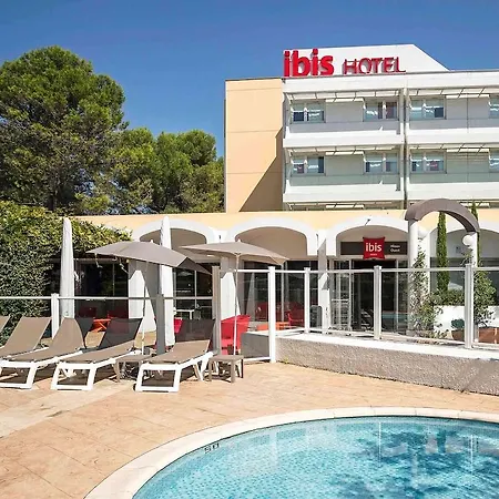 Ibis Ouest - A9 3*