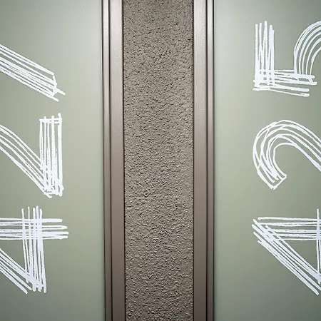 Ibis Ouest - A9 Отель