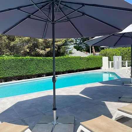 Ibis Ouest - A9 Hotel Nîmes