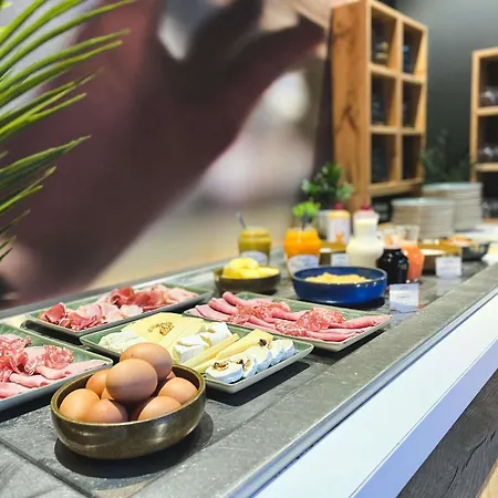 宜必思尼姆西部酒店 - A9