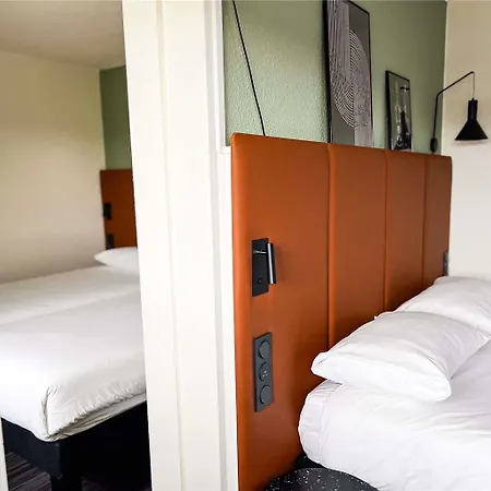 Ibis Ouest - A9 Νιμ