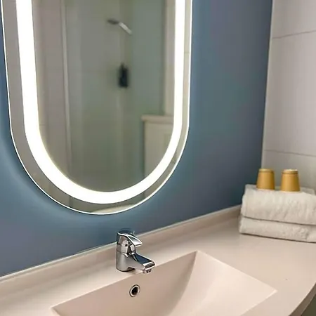 Ibis Ouest - A9 3* Nîmes