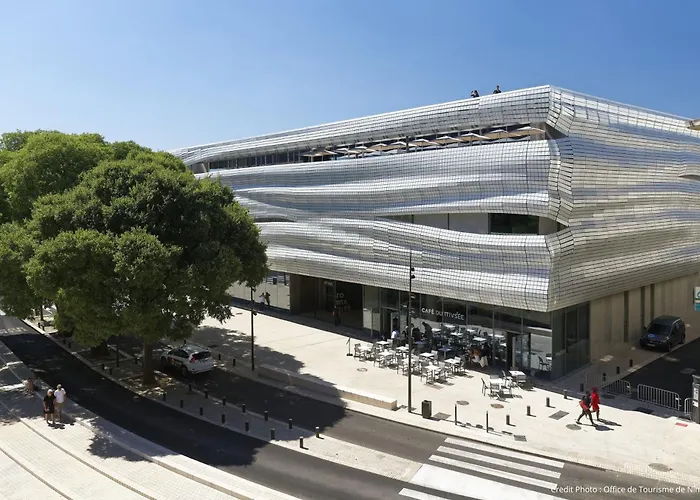 宜必思尼姆西部酒店 - A9 酒店 3*