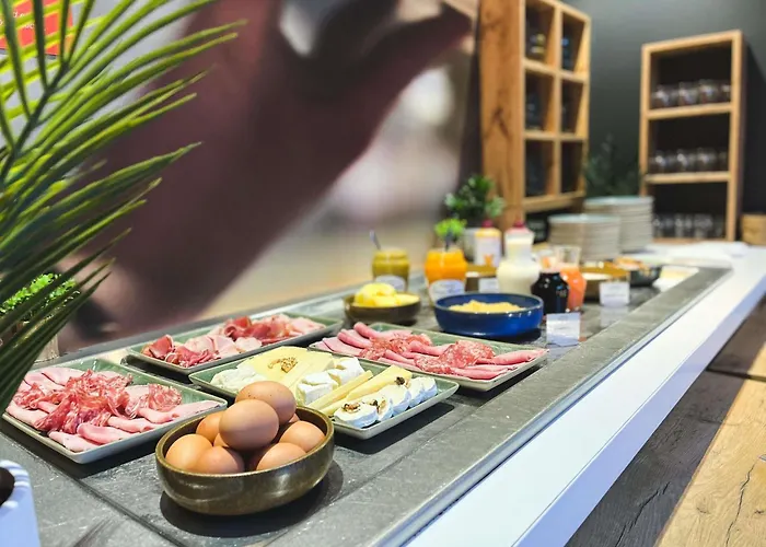 酒店 宜必思尼姆西部酒店 - A9 3*